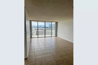 18011 Biscayne Blvd #903, Aventura, FL 33160 - Photo 7