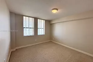 55 Merrick Wy, Coral Gables, FL 33134 - Photo 11