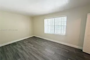 7505 Kimberly Blvd, North Lauderdale, FL 33068 - Photo 7