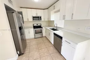 7505 Kimberly Blvd, North Lauderdale, FL 33068 - Photo 1