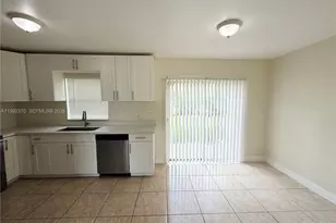 7505 Kimberly Blvd, North Lauderdale, FL 33068 - Photo 3