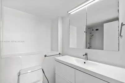 3800 S Ocean Dr #522, Hollywood, FL 33019 - Photo 13