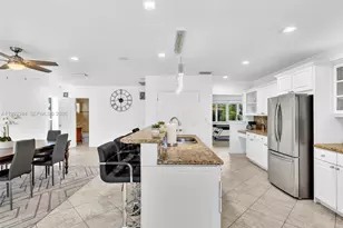 413 Tamarind Dr, Hallandale Beach, FL 33009 - Photo 43