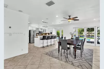 413 Tamarind Dr, Hallandale Beach, FL 33009 - Photo 19