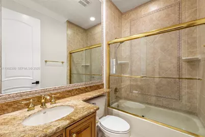9886 Via Bernini, Lake Worth, FL 33467 - Photo 43