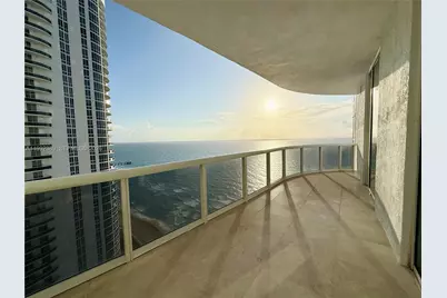 15901 Collins Ave #2802, Sunny Isles Beach, FL 33160 - Photo 9