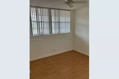 1811 Sabal Palm Dr #403, Davie, FL 33324 - Photo 11