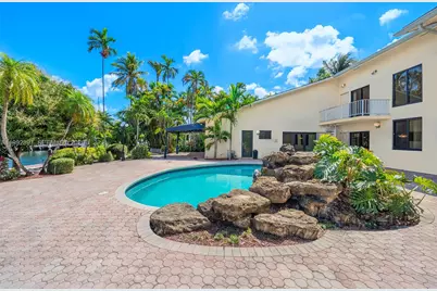 448 Poinciana Dr, Hallandale Beach, FL 33009 - Photo 47