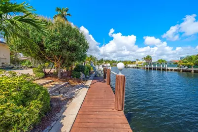 448 Poinciana Dr, Hallandale Beach, FL 33009 - Photo 59