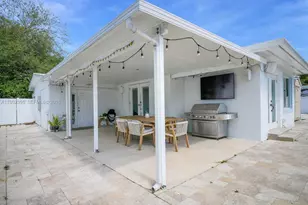 30 Bentley Dr, Miami Springs, FL 33166 - Photo 7