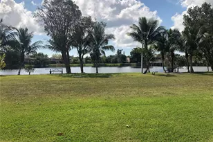 6713 SW 112th Ct, Miami, FL 33173 - Photo 17