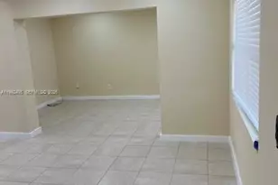 2820 SW 65th Ave, Miramar, FL 33023 - Photo 5