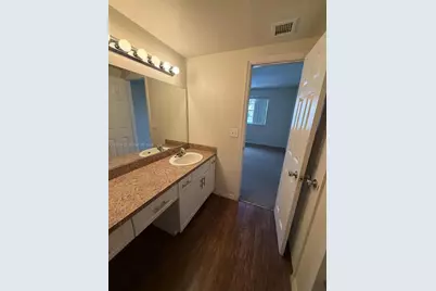 200 SW 117th Ter #10208, Pembroke Pines, FL 33025 - Photo 23