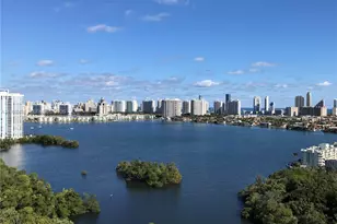 16385 Biscayne Blvd, North Miami Beach, FL 33160 - Photo 5