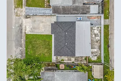 875 E 8th St, Hialeah, FL 33010 - Photo 33