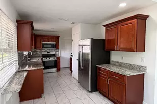 2356 Royal Oaks Blvd, Kissimmee, FL 34744 - Photo 11