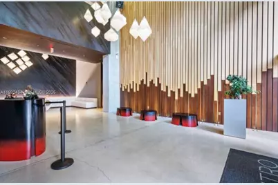 151 SE 1st St #2509, Miami, FL 33131 - Photo 9