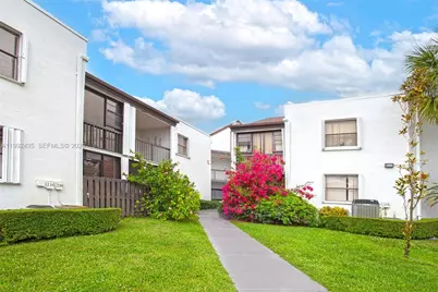 9441 Fontainebleau Blvd #212, Miami, FL 33172 - Photo 1