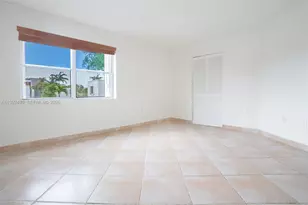 9441 Fontainebleau Blvd, Miami, FL 33172 - Photo 13