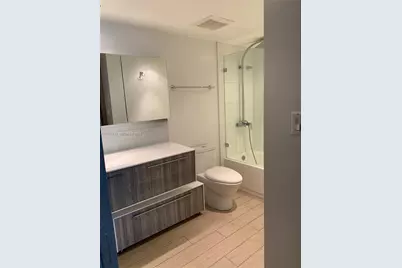 1688 West Ave #1008, Miami Beach, FL 33139 - Photo 9