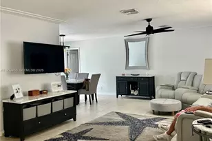 6121 SW 16th St, Plantation, FL 33317 - Photo 3