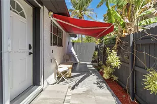 1321 NE 148th St, Miami, FL 33161 - Photo 35