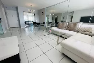 400 Kings Point Dr, Sunny Isles Beach, FL 33160 - Photo 9