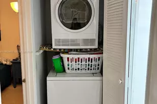 1969 SW 15th St, Deerfield Beach, FL 33442 - Photo 9