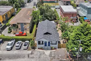 2135 SW 4th St, Miami, FL 33135 - Photo 3