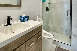 19667 Turnberry Way, Aventura, FL 33180 - Photo 15