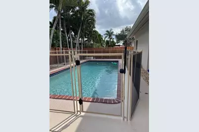 15751 SW 141st Ct, Miami, FL 33177 - Photo 7