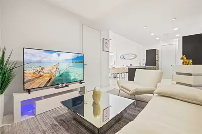 200 Biscayne Boulevard Way #5009, Miami, FL 33131 - Photo 23