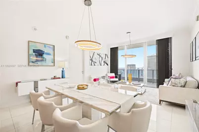 200 Biscayne Boulevard Way #5009, Miami, FL 33131 - Photo 13