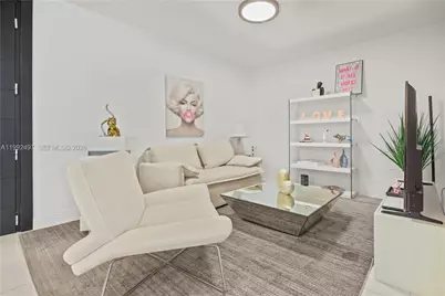 200 Biscayne Boulevard Way #5009, Miami, FL 33131 - Photo 3