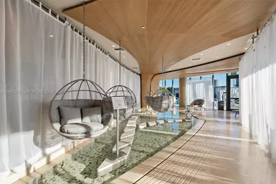 1000 Brickell Plz #3702, Miami, FL 33131 - Photo 47