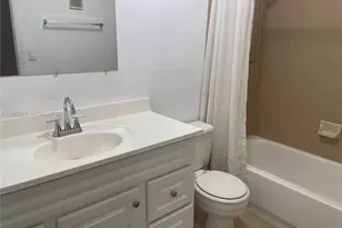 819 NE 199th St, Miami, FL 33179 - Photo 13