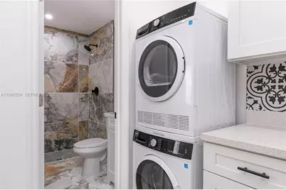 6125 SW 40th Ct, Miramar, FL 33023 - Photo 11