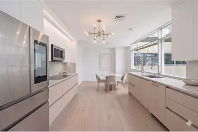 1395 Brickell Ave #3407, Miami, FL 33131 - Photo 3