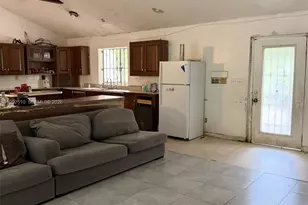 25201 SW 198th Ave, Homestead, FL 33031 - Photo 3