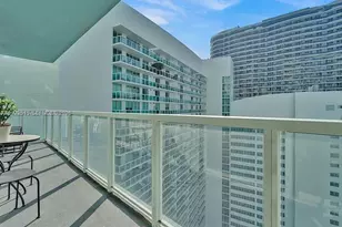 1900 N Bayshore Dr, Miami, FL 33132 - Photo 23