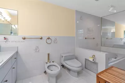 5309 Alton Rd, Miami Beach, FL 33140 - Photo 21