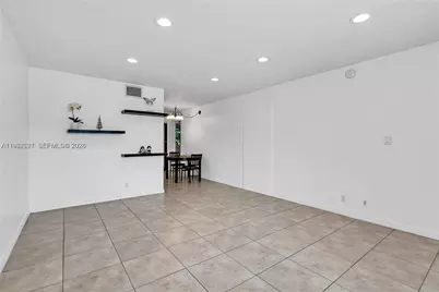2175 NE 56th St #107, Fort Lauderdale, FL 33308 - Photo 7
