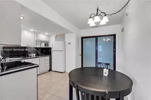 2175 NE 56th St, Fort Lauderdale, FL 33308 - Photo 3