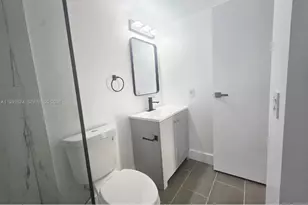 333 NW 17th Ct, Fort Lauderdale, FL 33311 - Photo 17