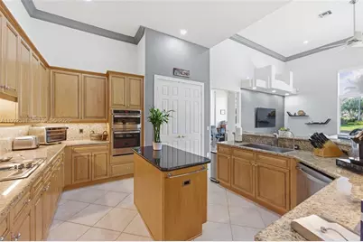 2488 Provence Cir, Weston, FL 33327 - Photo 17