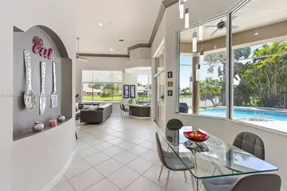 2488 Provence Cir, Weston, FL 33327 - Photo 11