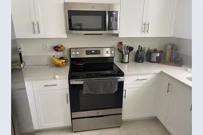 11064 W 33 Way #11064, Hialeah Gardens, FL 33018 - Photo 3