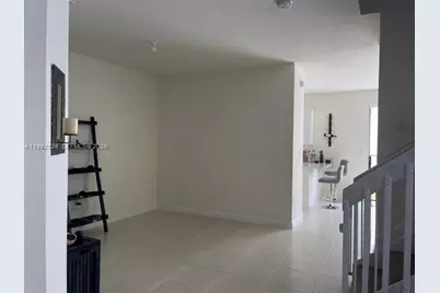 11064 W 33 Way #11064, Hialeah Gardens, FL 33018 - Photo 5