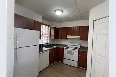 6155 NW 186th St #207, Hialeah, FL 33015 - Photo 5