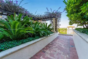 888 S Douglas Rd, Coral Gables, FL 33134 - Photo 33